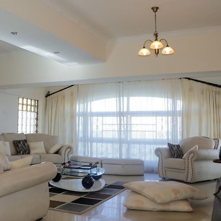 Sunrise Apartment Resort & Spa Момбаса Екстериор снимка