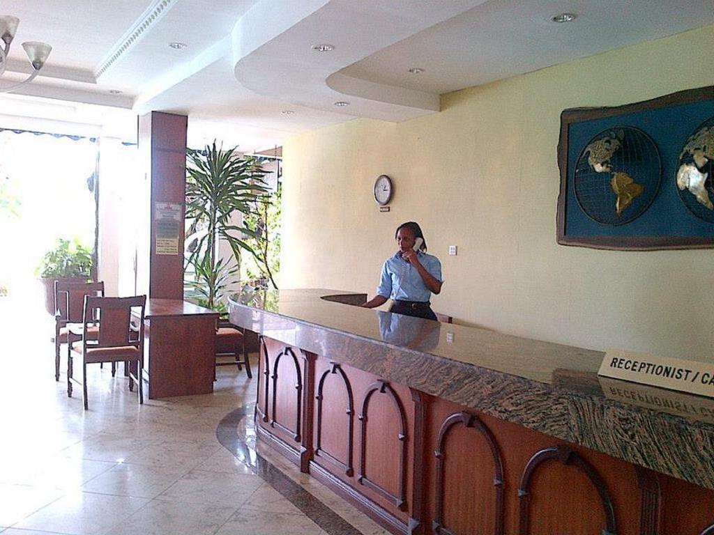Sunrise Apartment Resort & Spa Момбаса Екстериор снимка